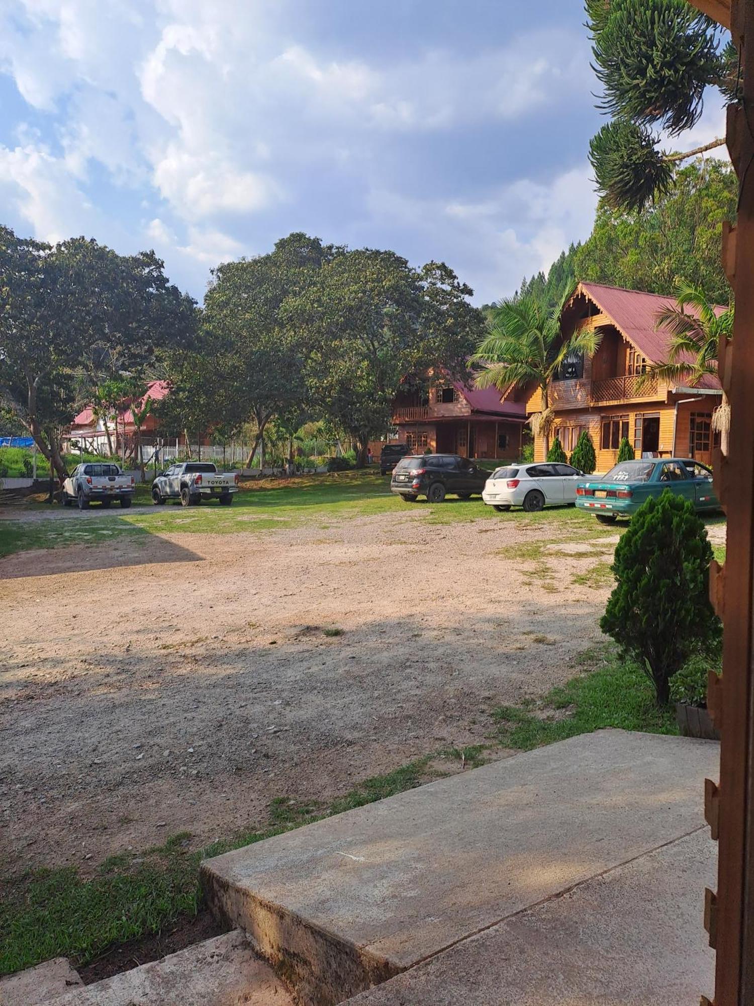 Hotel La Ramada De Mama Elena Oxapampa Esterno foto